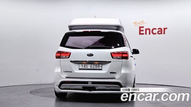 Kia All New Carnival 3