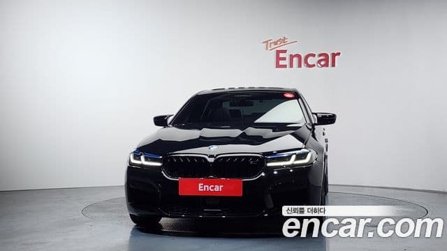 BMW 5 Series (G30) 2