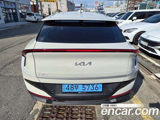 Kia The New EV6 3