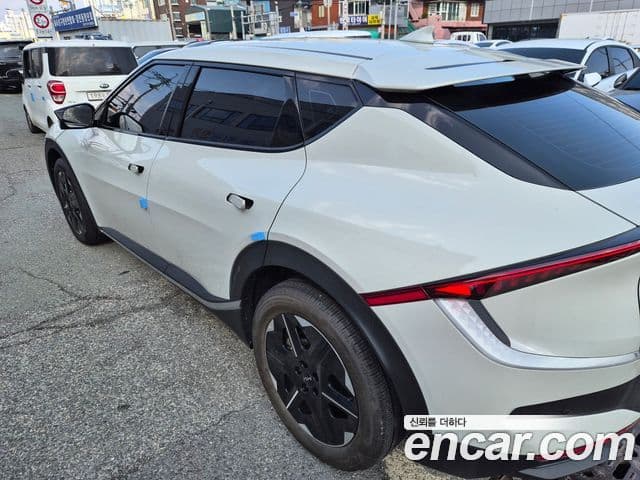 Kia The New EV6 4