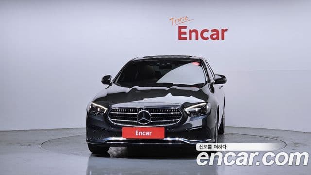 Mercedes-Benz E-Class W213 2