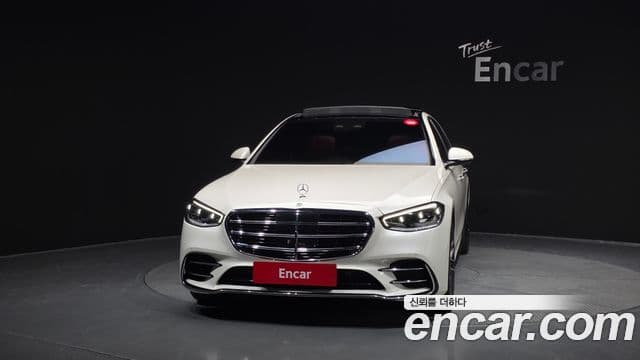 Mercedes-Benz S-Class W223 2