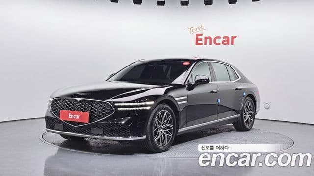 Genesis G90 (RS4) — 1