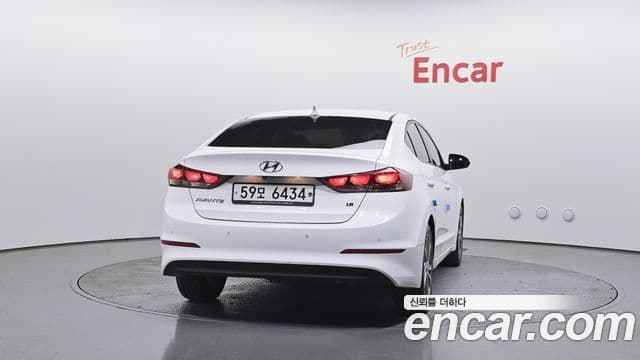 Hyundai Avante AD 3