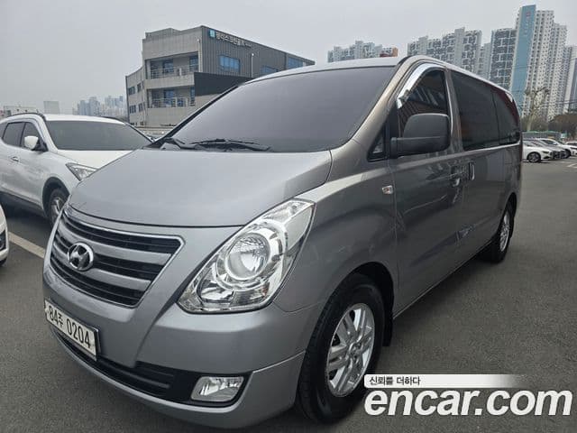 Hyundai Grand Starex