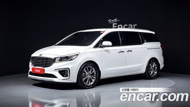 Kia The New Carnival 1