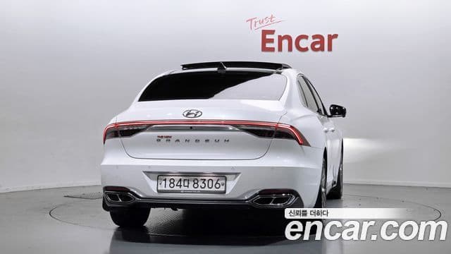 Hyundai The New Grandeur IG 4