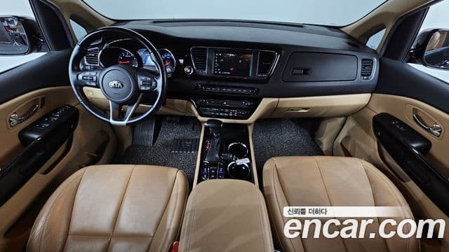 Kia The New Carnival 4