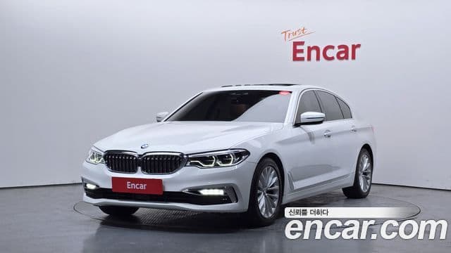 BMW 5 Series (G30)
