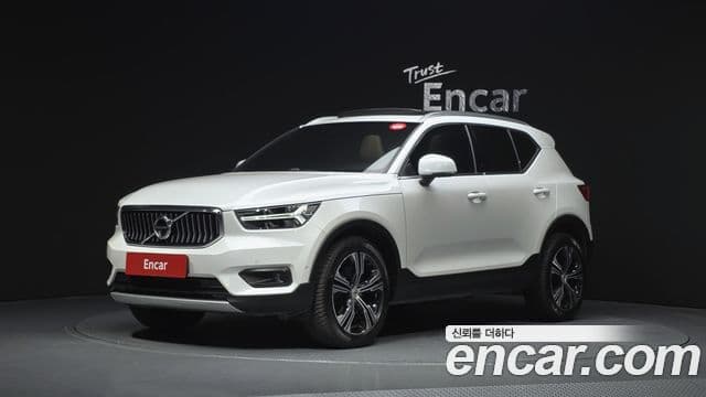 Volvo XC40 1