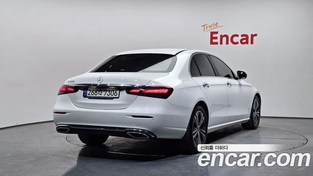 Mercedes-Benz E-Class W213 2