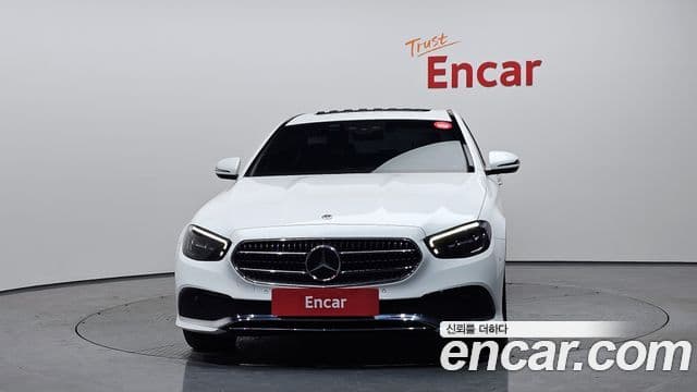 Mercedes-Benz E-Class W213 3
