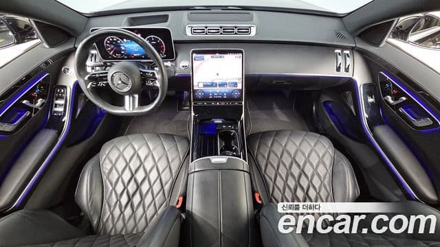 Mercedes-Benz S-Class W223 4