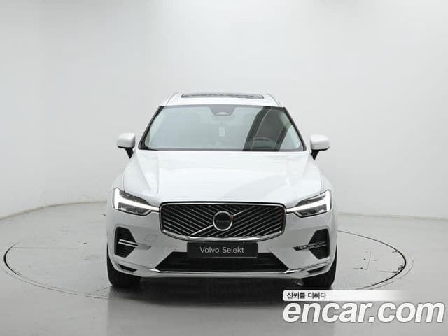 Volvo XC60 2nd Gen 3