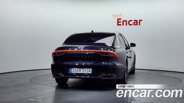 Hyundai The New Grandeur IG Hybrid 3
