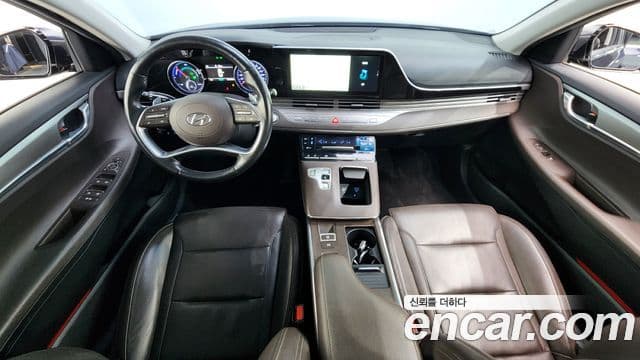 Hyundai The New Grandeur IG Hybrid 4