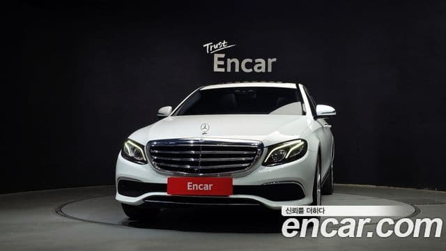 Mercedes-Benz E-Class W213 3