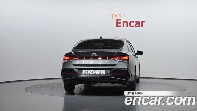 Hyundai The New Avante (CN7) 3
