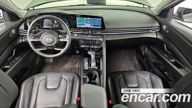 Hyundai The New Avante (CN7) 4