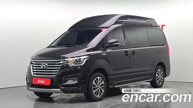 Hyundai The New Grand Starex