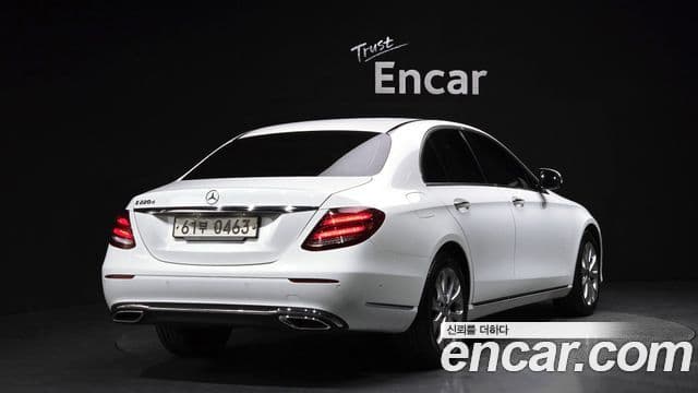 Mercedes-Benz E-Class W213 2