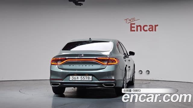 Hyundai Grandeur IG 4