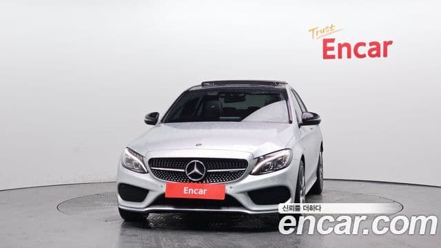 Mercedes-Benz C-Class W205 3