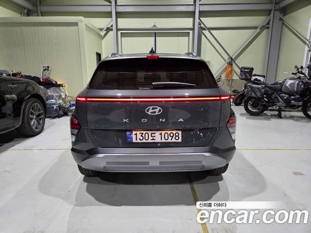 Hyundai Kona (SX2) 4