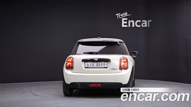 MINI Cooper 3