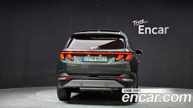 Hyundai Tucson (NX4) 3