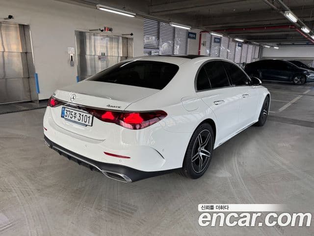 Mercedes-Benz E-Class W214 4