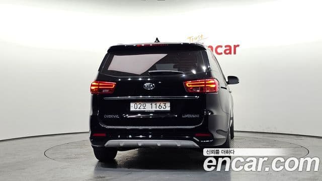 Kia The New Carnival 3