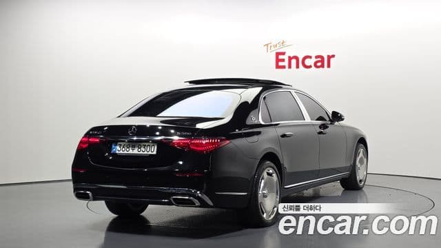Mercedes-Benz S-Class W223 2