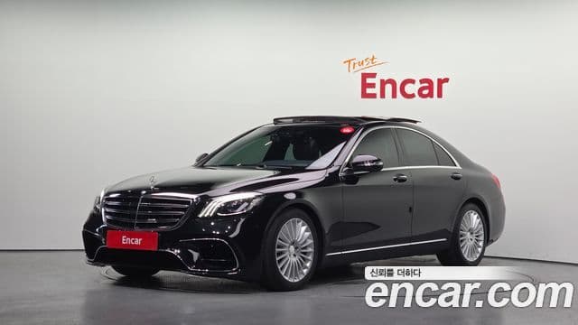 Mercedes-Benz S-Class W222