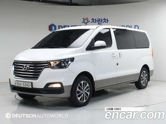 Hyundai The New Grand Starex 1