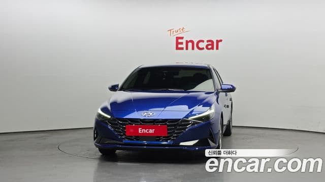 Hyundai Avante (CN7) 2