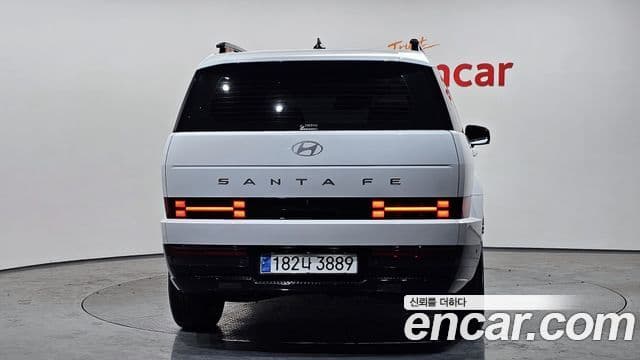 Hyundai Santa Fe (MX5) 4