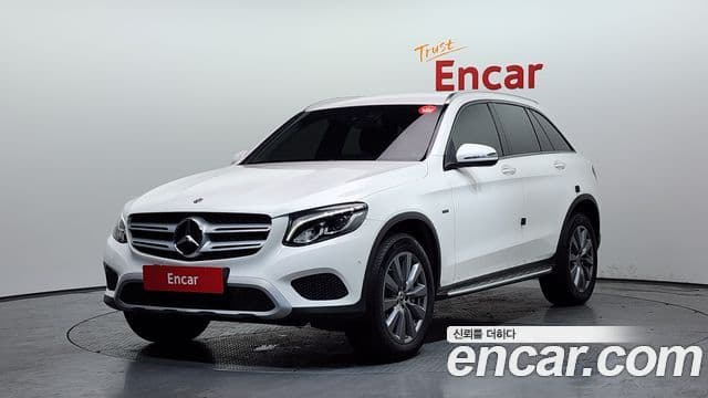 Mercedes-Benz GLC-Class X253