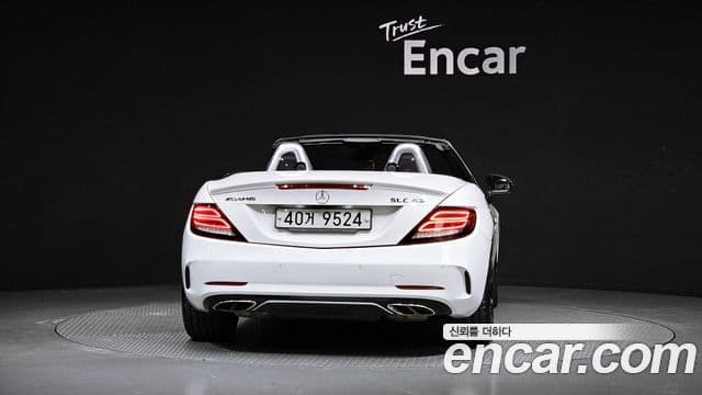 Mercedes-Benz SLC-Class R172 4