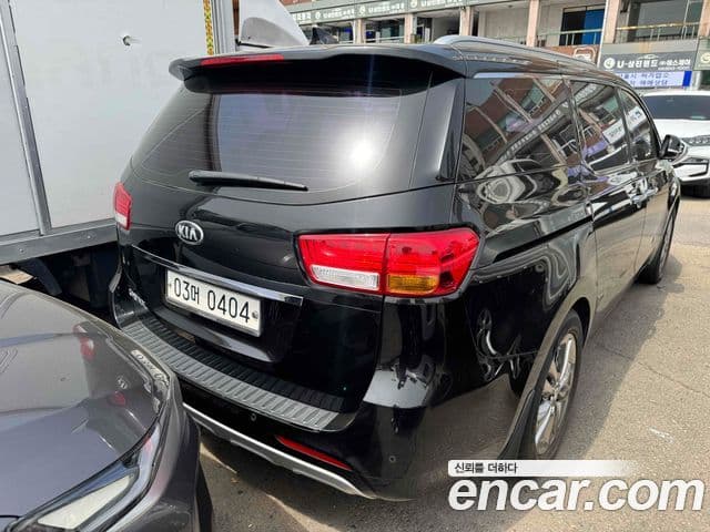 Kia All New Carnival 3
