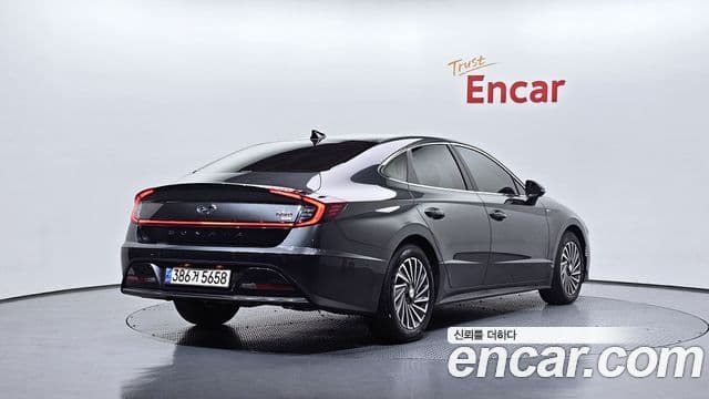 Hyundai Sonata Hybrid (DN8) 2