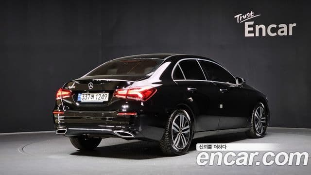 Mercedes-Benz A-Class W177 2