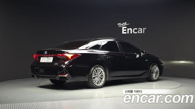 Toyota Avalon 5th Gen 2