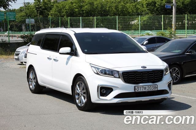 Kia The New Carnival 3