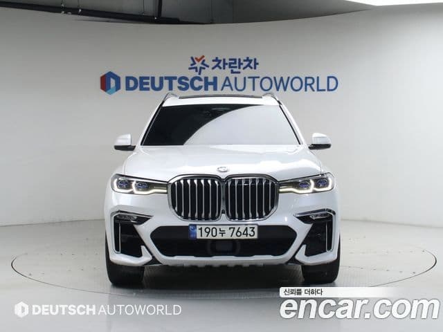 BMW X7 (G07) 3