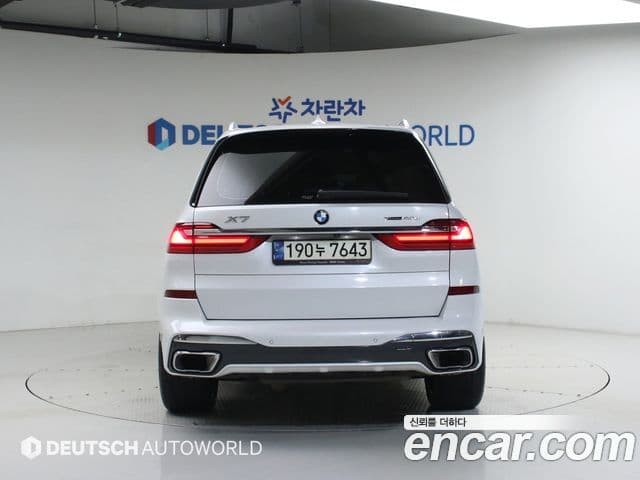 BMW X7 (G07) 4