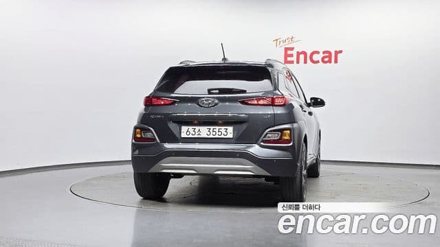 Hyundai Kona 4