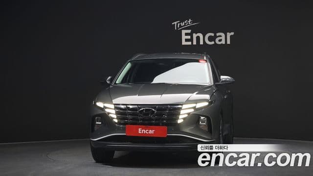 Hyundai Tucson (NX4) 2