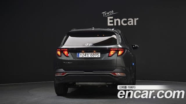 Hyundai Tucson (NX4) 3