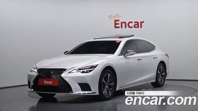 Lexus LS500 5th Gen 1